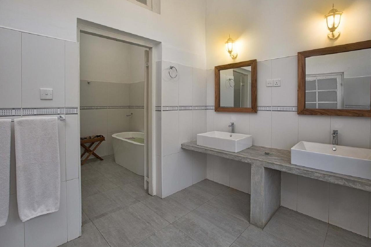 The Secret Ella Hotel Passara Екстериор снимка