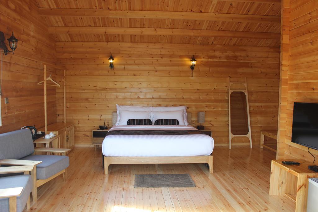 The Secret Ella Hotel Passara Екстериор снимка