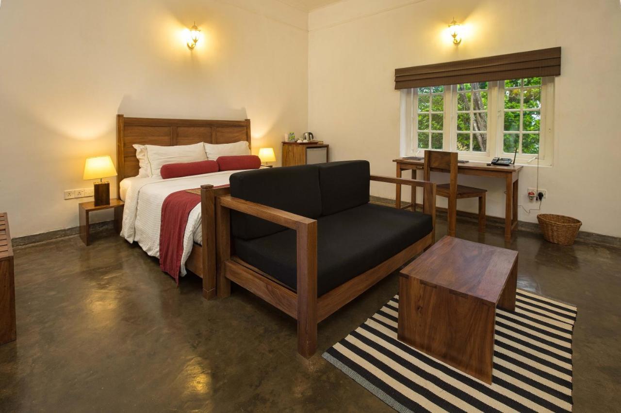 The Secret Ella Hotel Passara Екстериор снимка